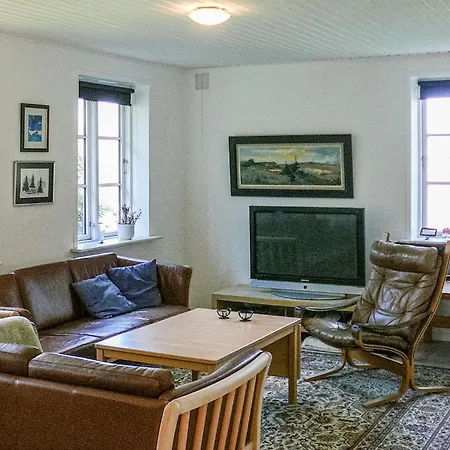 度假居 3 Bedroom Beautiful In Tistrup